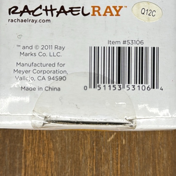 Rachael Ray Sittin’ Pretty NWT Red Stoneware Serveware 12 Hole Platter - Picture 4 of 8